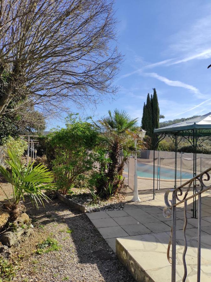 Villa Les Fauvettes Cabasse 外观 照片